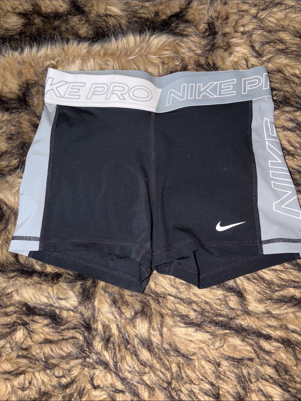 Nike Pro Black and Light Gray Womenβs Performance Shorts Size Medium
